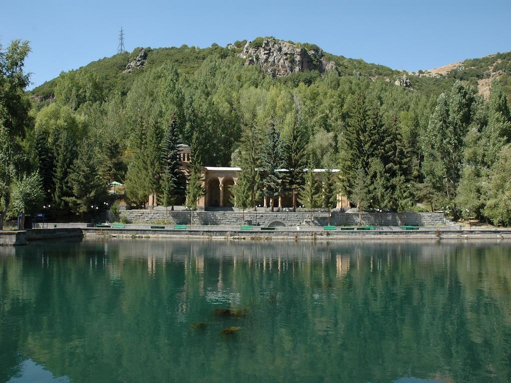 Jermuk Ashkhar Sanatorium Hotel ภายนอก รูปภาพ